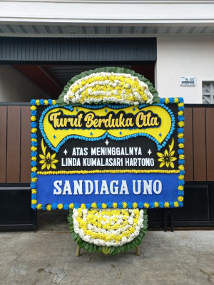 Papan Bunga Duka di Ampenan Tengah